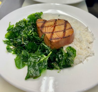 back-cast-cafe-ahi-tuna-steak